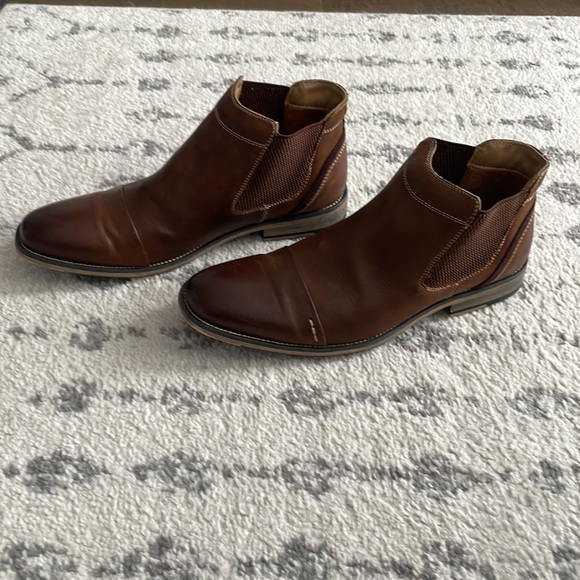 Steve Madden Boots - Picture 1 of 8